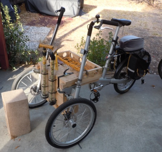 [small cargo bike]