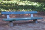 [park bench]