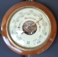 [barometer]