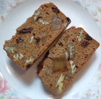 ['breakfast cake' with pecans, rasins and ginger]