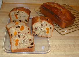 [banana bread, cut]