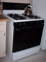 [kitchen stove]