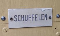 [name plate]