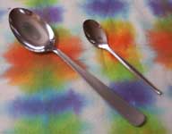 [spoon, teaspoon]