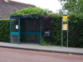 [bus stop shelter]